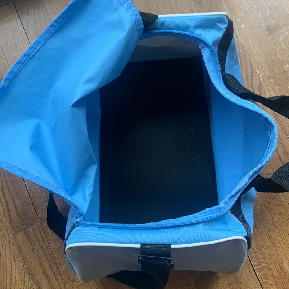 ADIDAS BAG - Picture 8 of 8